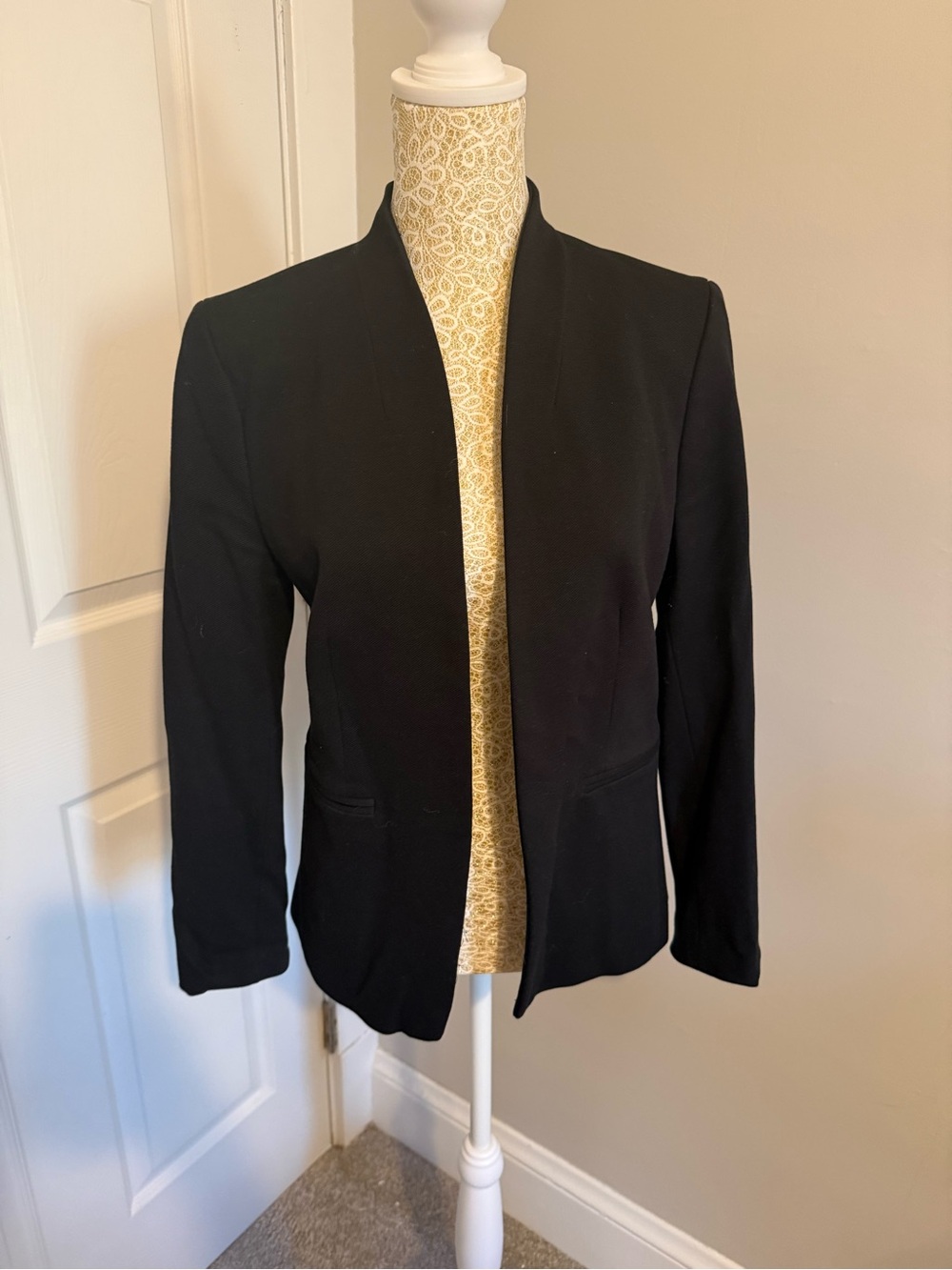 J. Crew 365 Black Open-Front Collarless Blazer